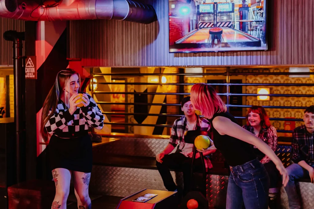 Roxy leeds merrion street duck pin bowling