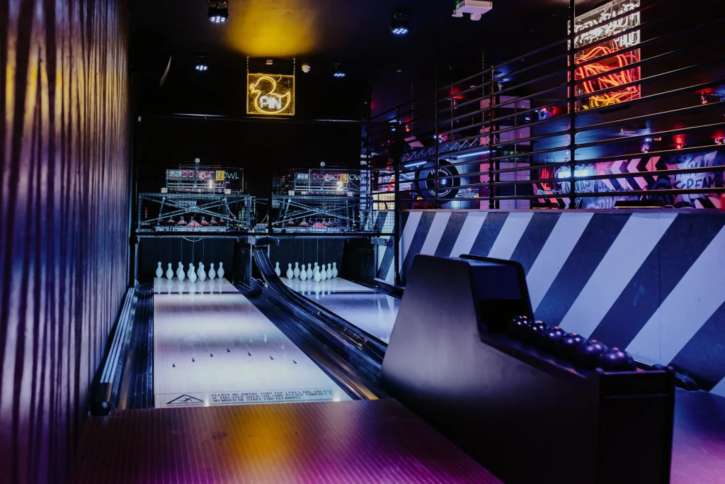 roxy cheltenham high street duck pin bowling